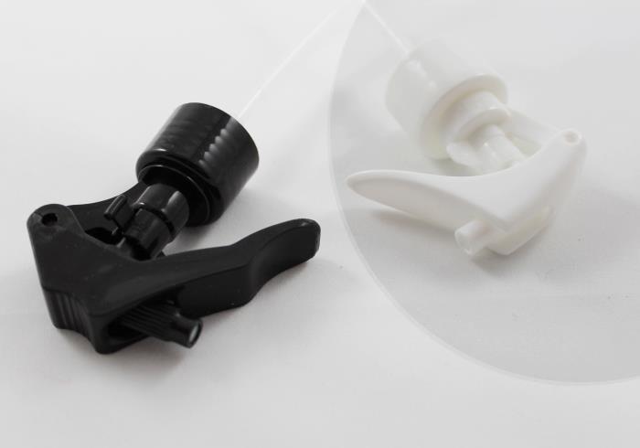 Mini trigger sprayers
